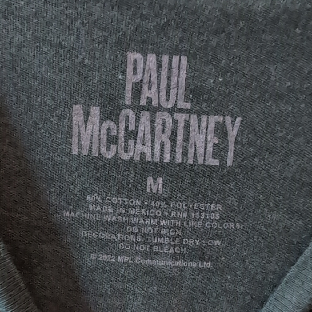 Paul McCartney Graphic T-Shirt - Picture 2 of 3